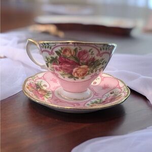 Vintage Royal Albert Cameo Rose Pink Teacup Set